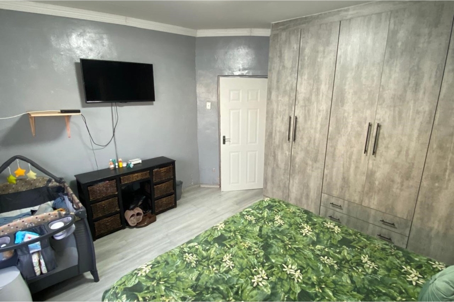 3 Bedroom Property for Sale in Vergenoeg Northern Cape